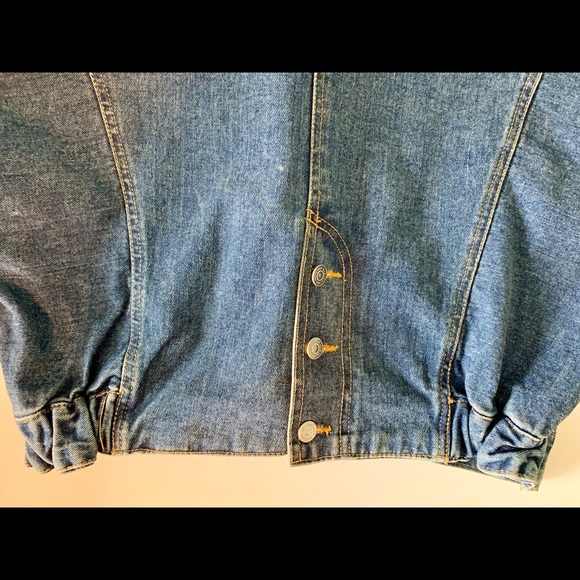 Denim jacket. Size medium. Magazin. - Picture 3 of 4